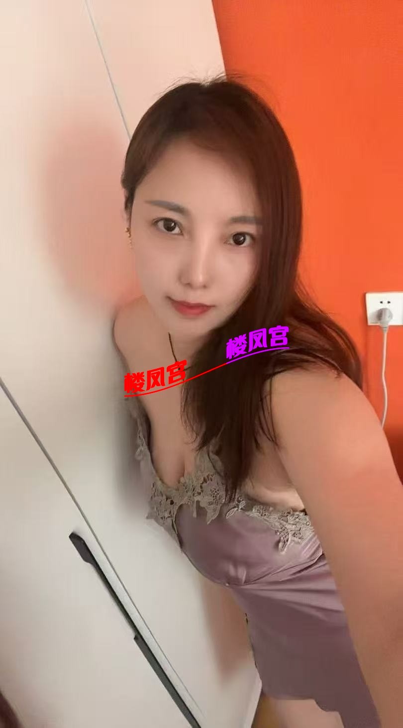180946xrzbcbu8rblzrlrd.jpg